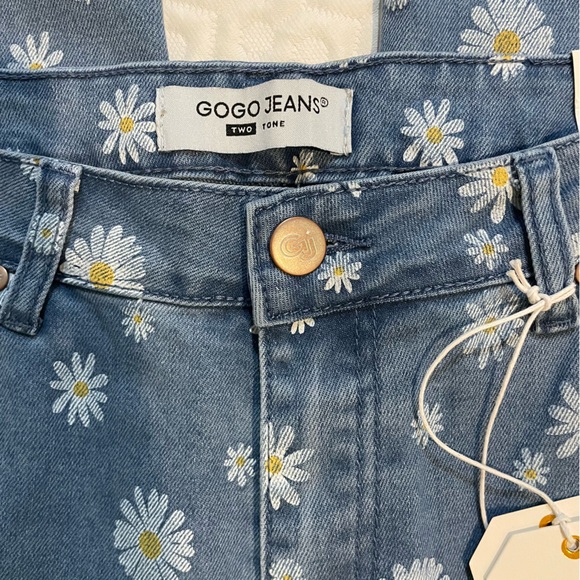 NWT GOGO Sunflower Jeans Two Tone Denim Relaxed Mom Fit Comfy Stretchy Soft 15 - Picture 4 of 12